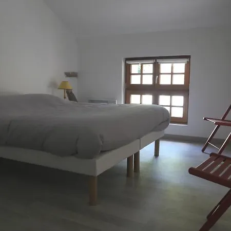 Holiday home De Lozembrune Les Licornes