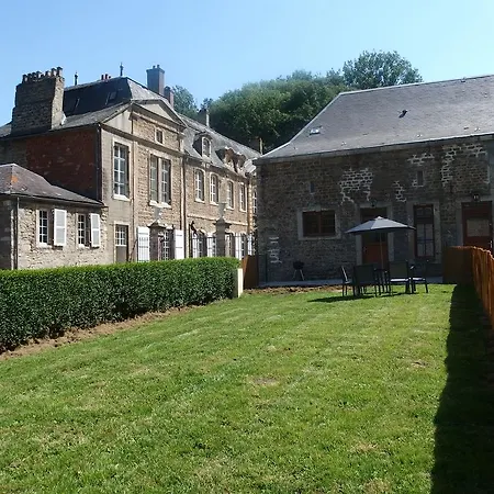 Holiday home De Lozembrune Les Licornes